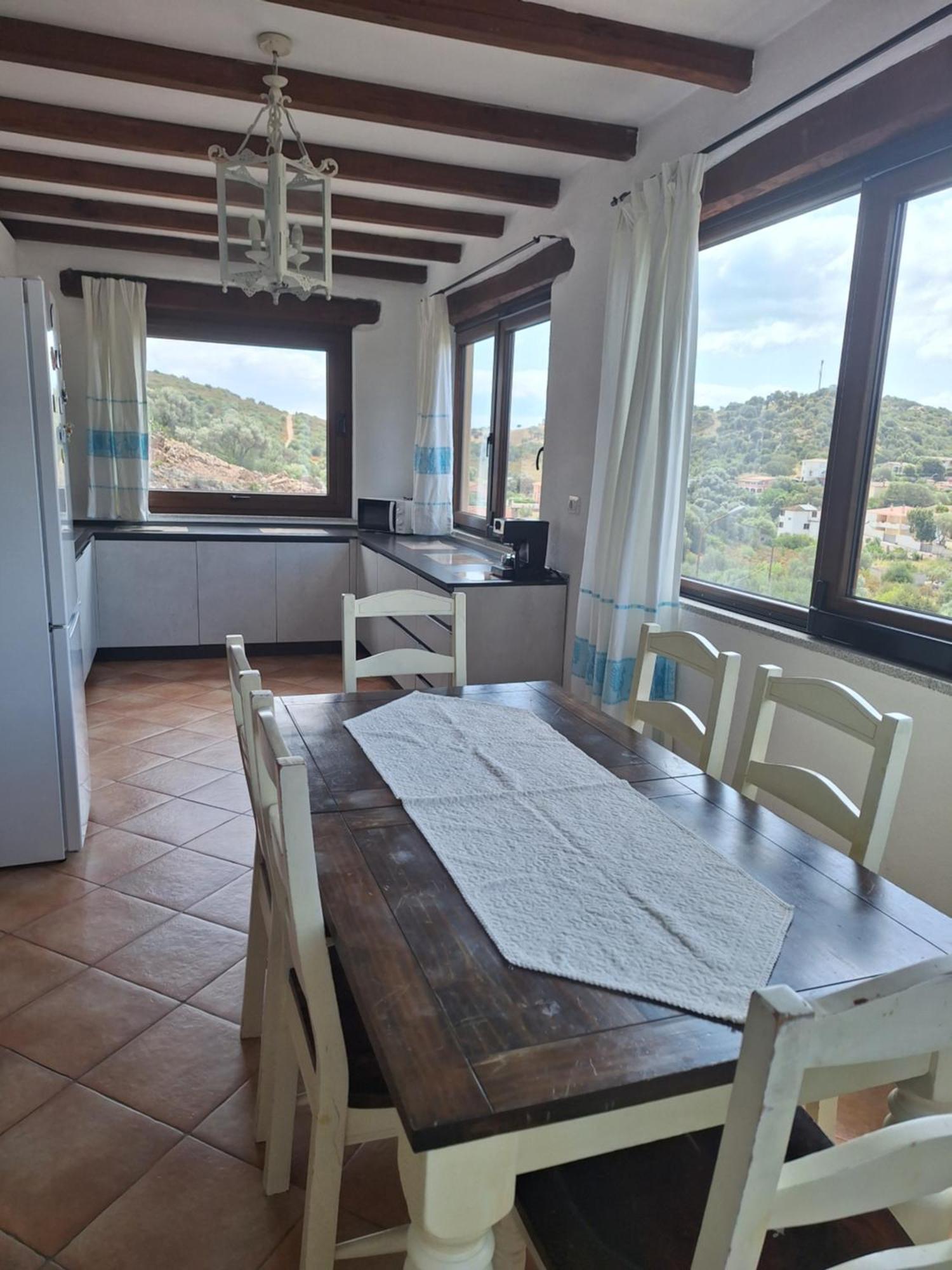 Attico Anais Apartment Loiri Porto San Paolo Екстериор снимка
